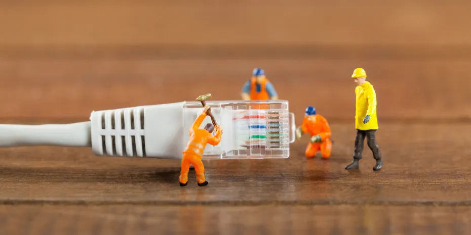 Qual è la differenza tra switch, router e hub?